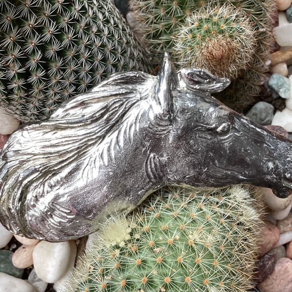 Vintage Outstanding Metal Statement Sized Horse Head Belt Buckle/Scarf Slide main image 9